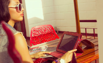 The Perfect Shoes and Bags to Pair With Spring Looks