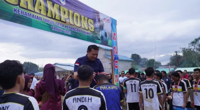 Bupati Kapuas Hulu Tutup Turnamen Sepak Bola, Ajak Masyarakat Membangun Kapuas Hulu