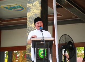 Peringatan Harlah Muslimat dan Fatayat NU, Gubernur Deru Titip Pesan Syukur dan Sabar