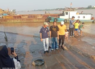 Batu Ampar dan Kutukan di Sungai Musi
