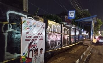 Cat Putih di Tengah Harapan
