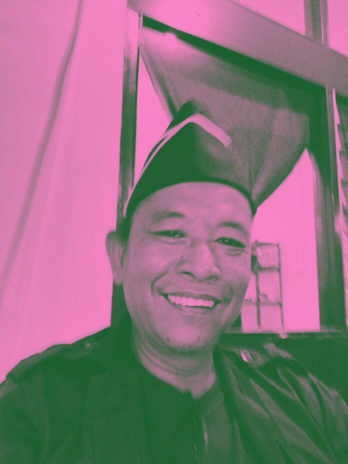 1000125663_brave-pink-hero-green-1312