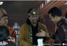 Vebri Al Lintani Terima Bidar Sritures Award 2026, Merajut Kearifan Lokal ke Panggung Global