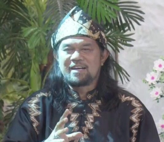 KELIRUMULOGI, MENGANGGAP BENTENG KUTO BESAK DIBANGUN OLEH BELANDA