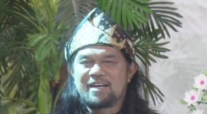 KELIRUMULOGI, MENGANGGAP BENTENG KUTO BESAK DIBANGUN OLEH BELANDA