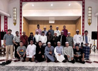 Ratib Samman: Munajat Kolektif untuk Benteng Kuto Besak