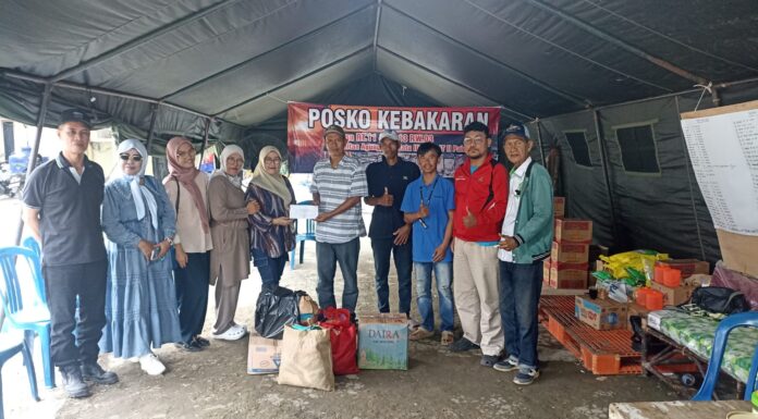 Bentuk Kepedulian, Aliansi Penyelamat BKB Salurkan Bantuan untuk Korban Kebakaran 1 Ilir Palembang
