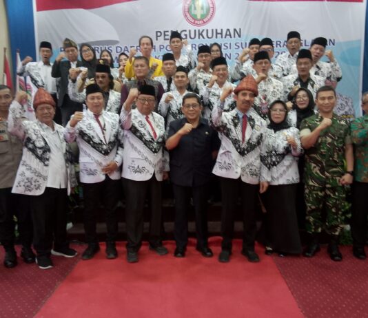 PEMPROV SUMSEL OPTIMIS PGRI PIMPINAN RIZA FAHLEVI DAPAT MENJALANKAN AMANAH