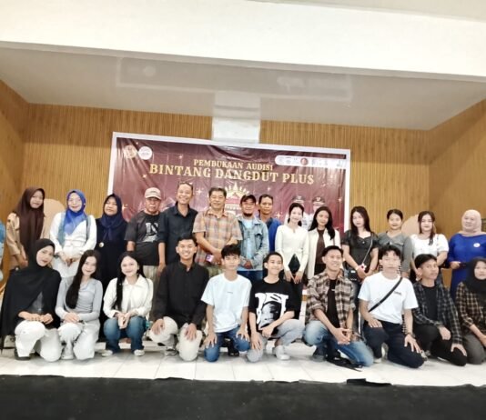 Suara Tanpa Musik di Gedung Kesenian: Melacak Lahirnya Bintang Baru Dangdut Palembang