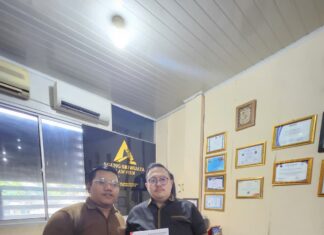 Dugaan Potong Gaji Pegawai Selama 8 Tahun, Rektor Universitas PGRI Palembang Disomasi